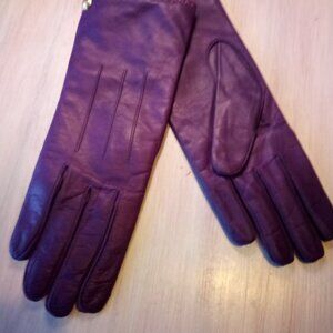 Coach leather gloves